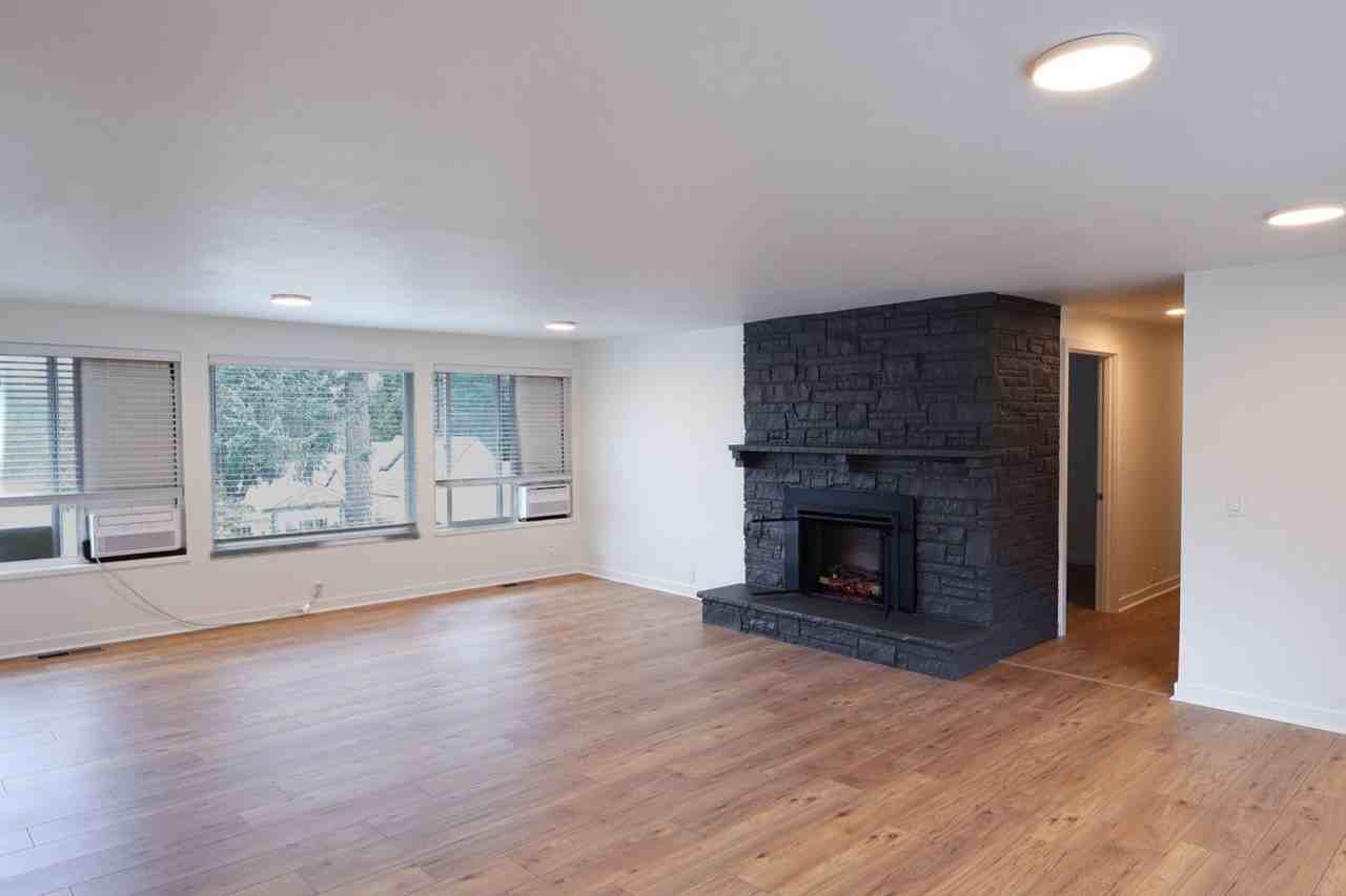 7531 13th Ave Sw - Photo 4 of 20
