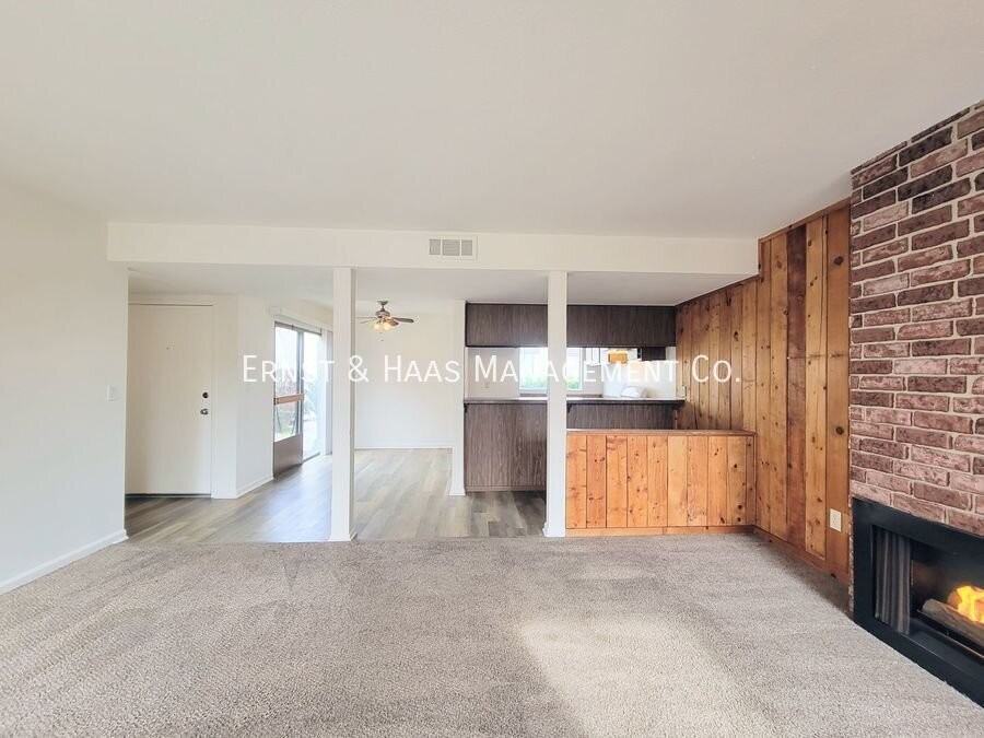 2105 Huntington St #B - Photo 4 of 28