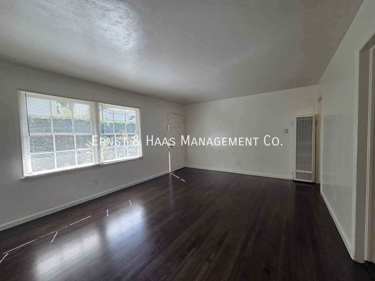 2117 Chestnut Ave #02 - Photo 4 of 11