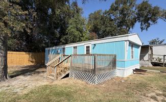 featured image of 319 Pink St