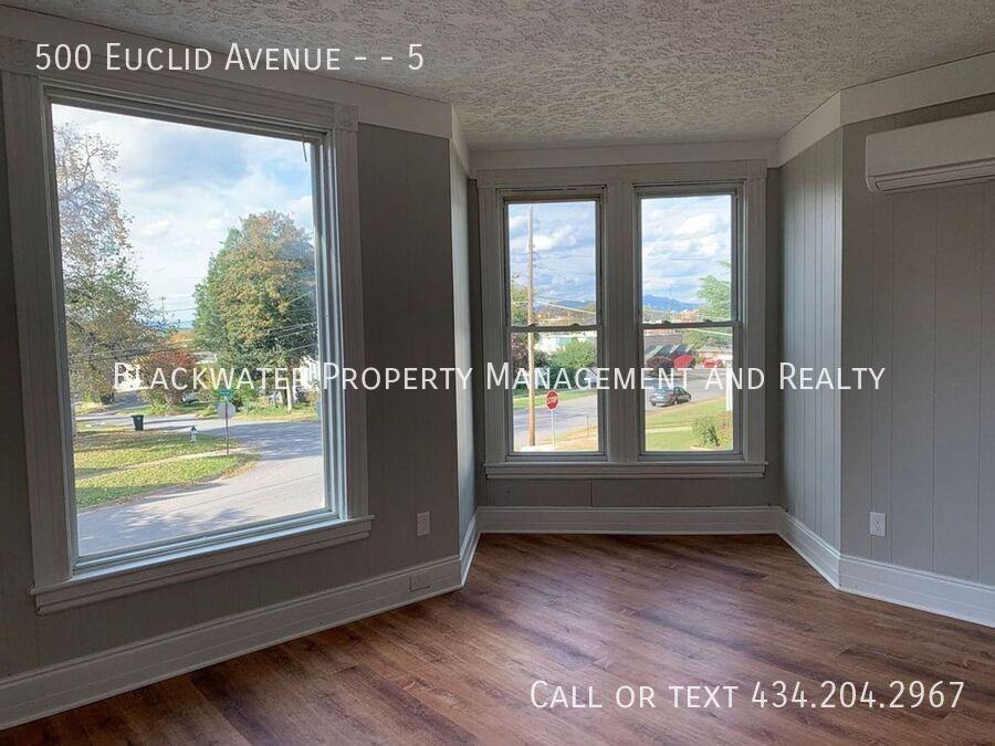 500 Euclid Ave #5 - Photo 4 of 14