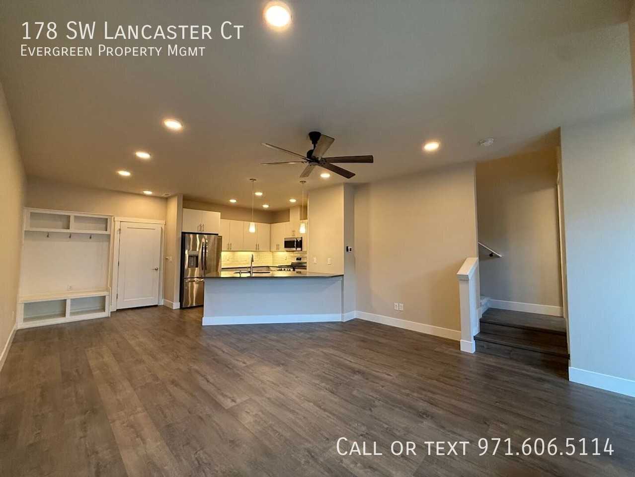 178 Sw Lancaster Ct - Photo 7 of 40