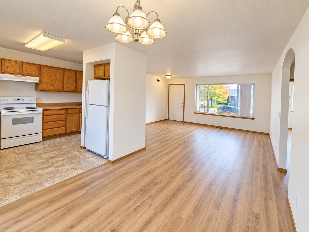 2365 E Bremington St - Photo 3 of 19