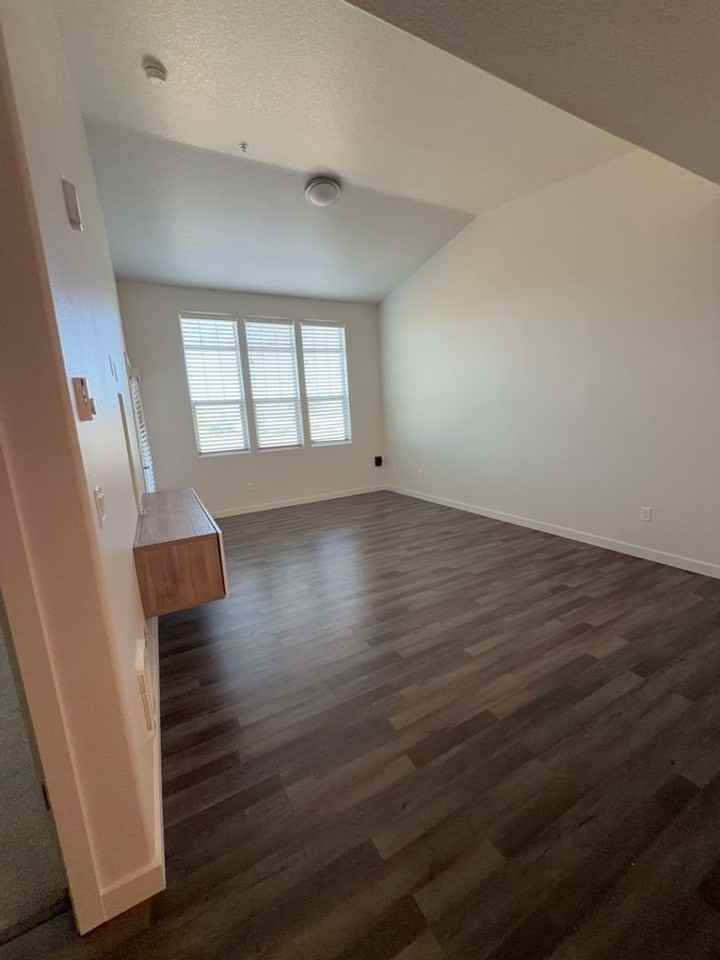 16401 Nw Chadwick Way #306 - Photo 2 of 47