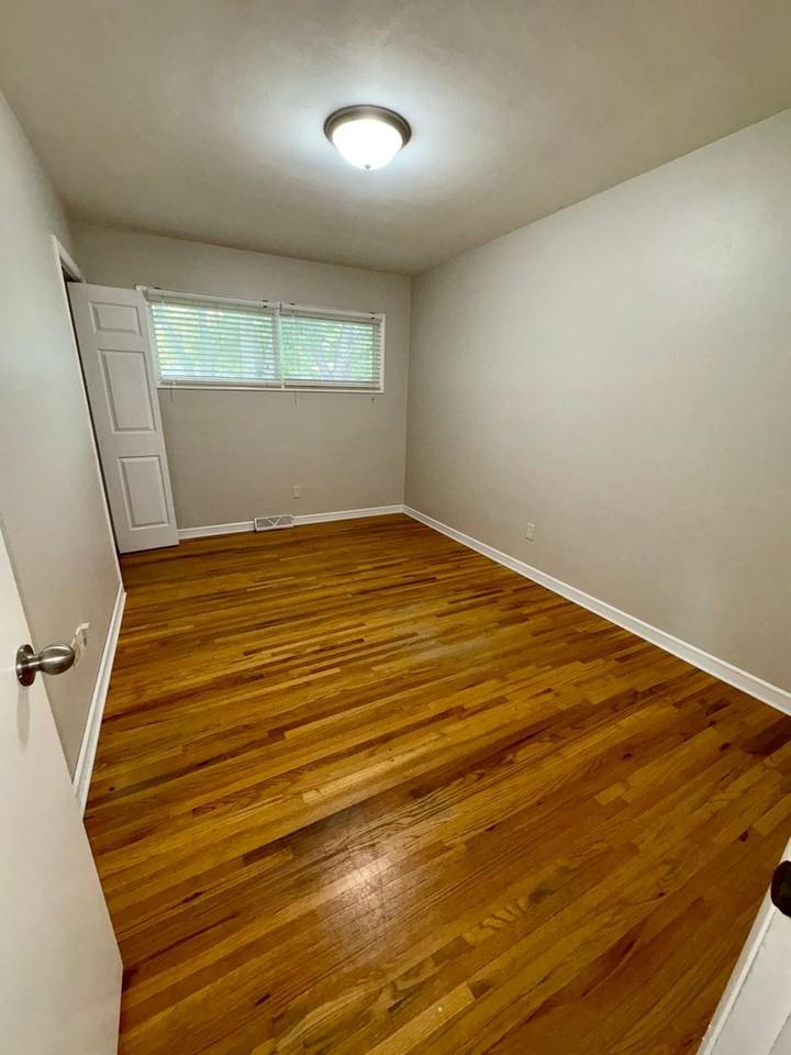 3311 Pridemore Dr - Photo 5 of 11