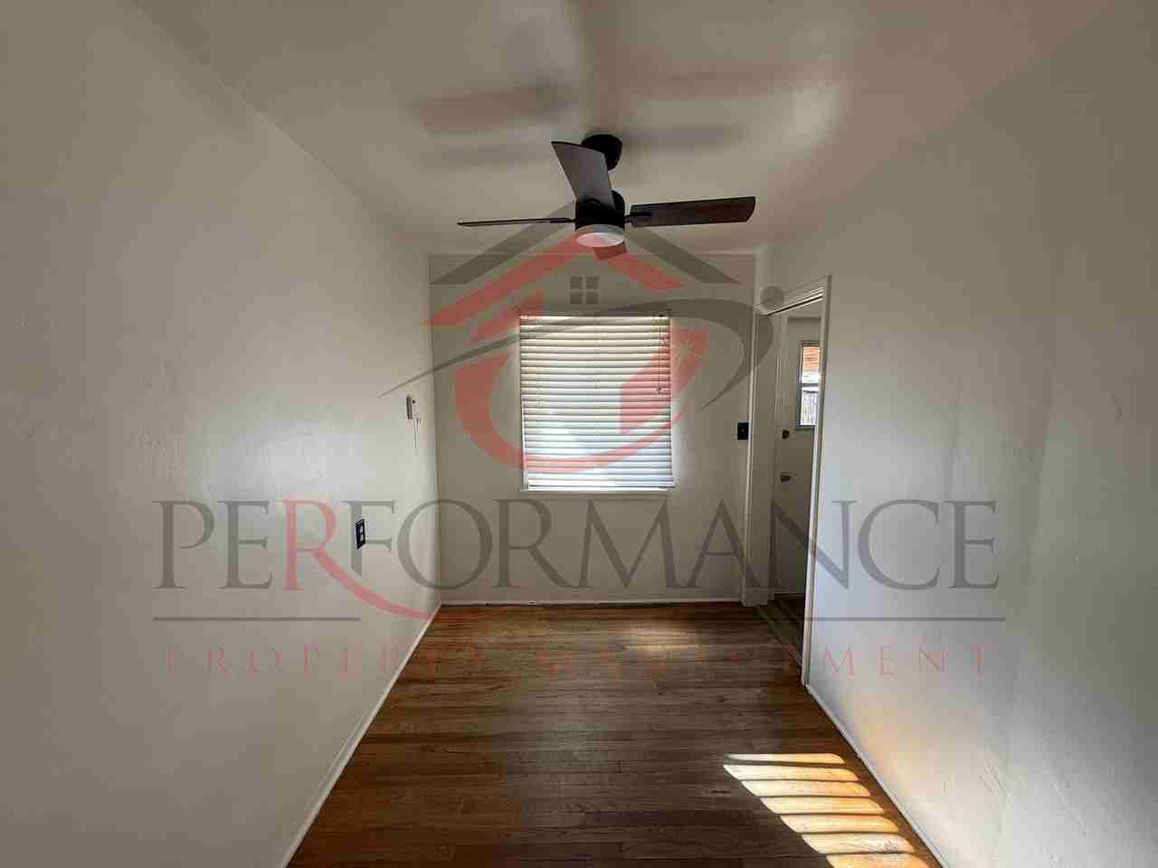 103 Lexington Ave - Photo 3 of 14