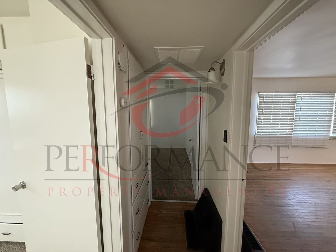103 Lexington Ave - Photo 5 of 14