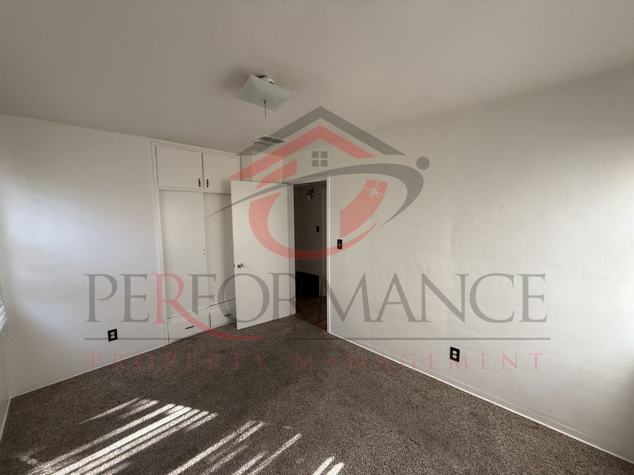 103 Lexington Ave - Photo 7 of 14