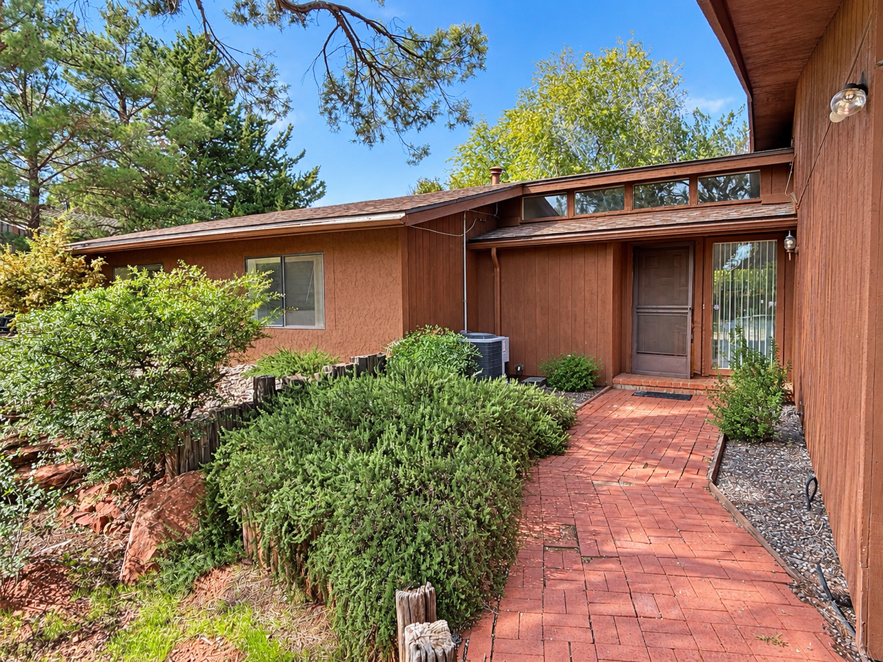 35 Edgewood Cir - Photo 2 of 32