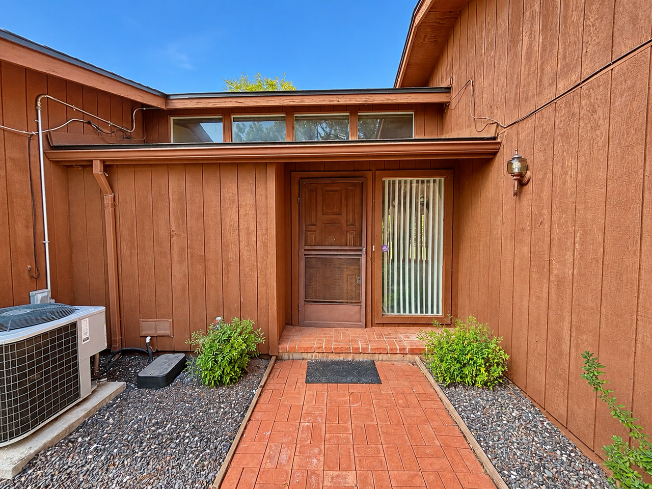 35 Edgewood Cir - Photo 3 of 32