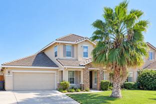 2551 S Lind Ave - Photo 1 of 1