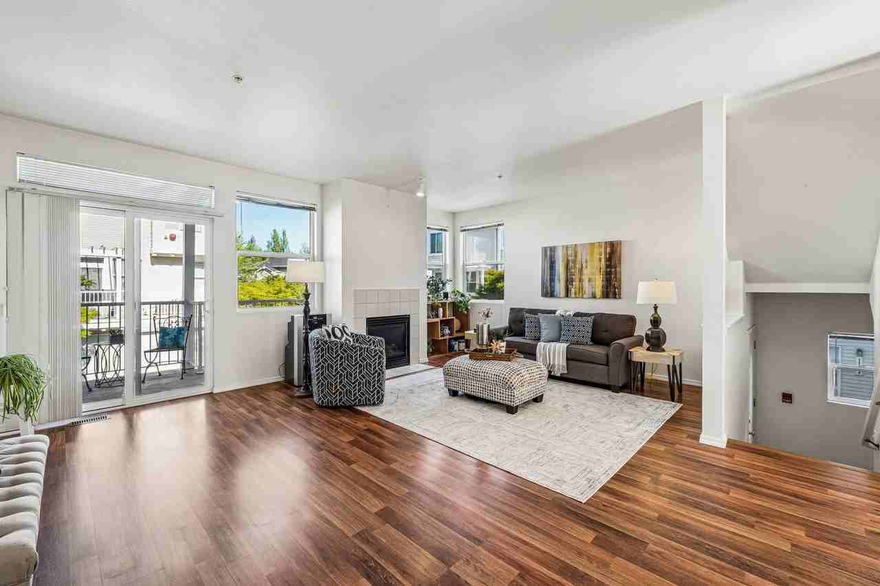 11899 Ne 163rd Pl - Photo 2 of 25
