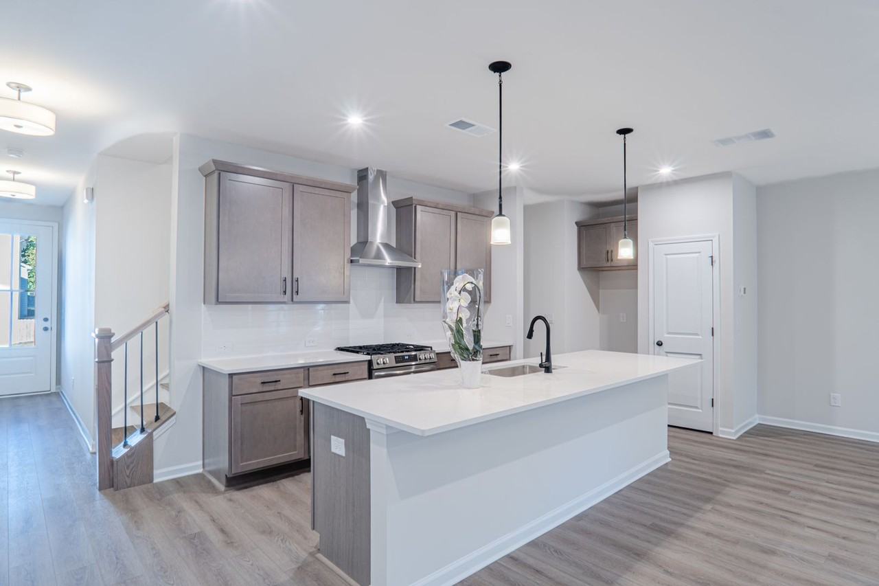 744 Smokey Quartz Way - Photo 2 of 15