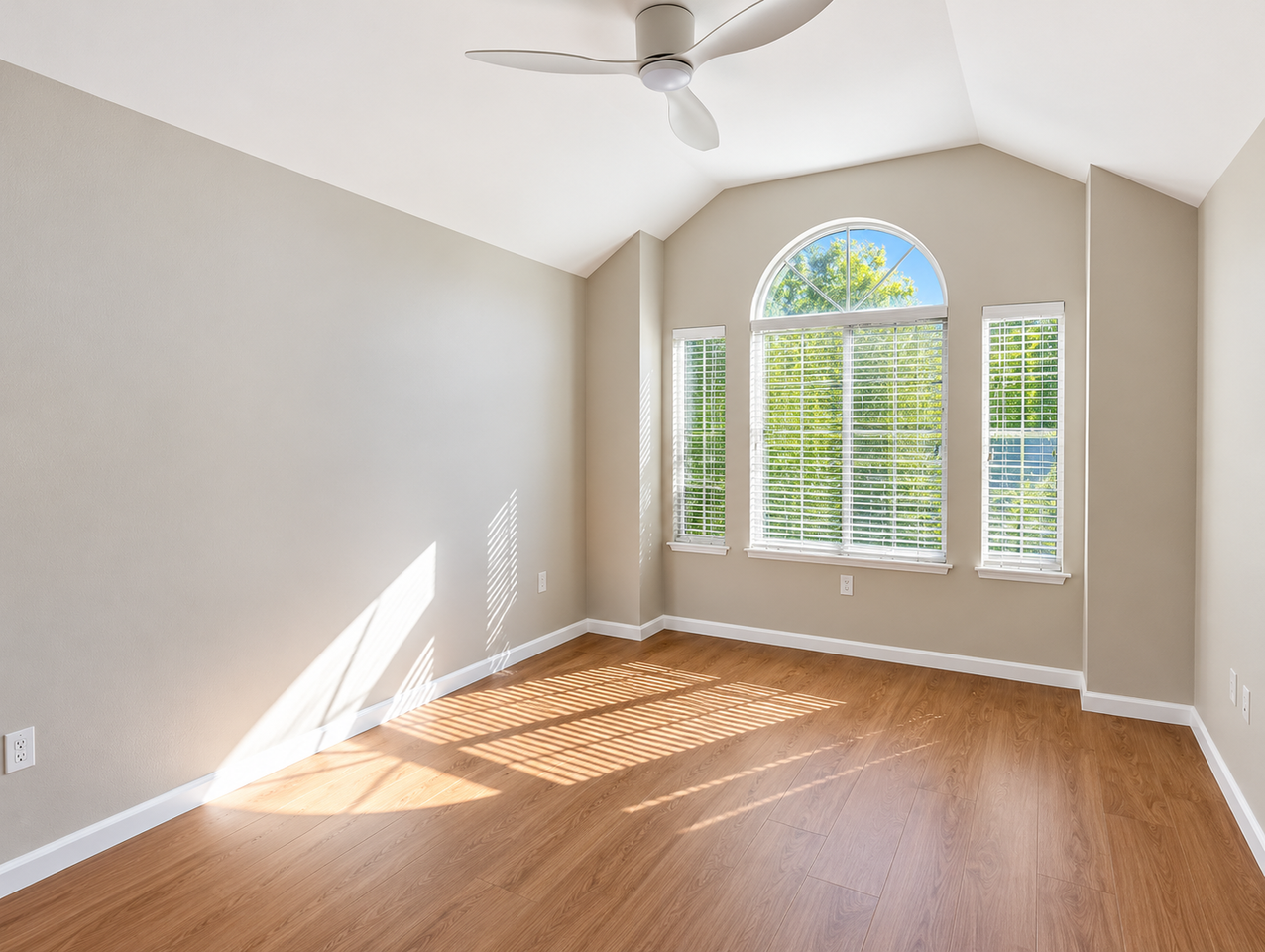 4012 Alex Ln - Photo 5 of 23
