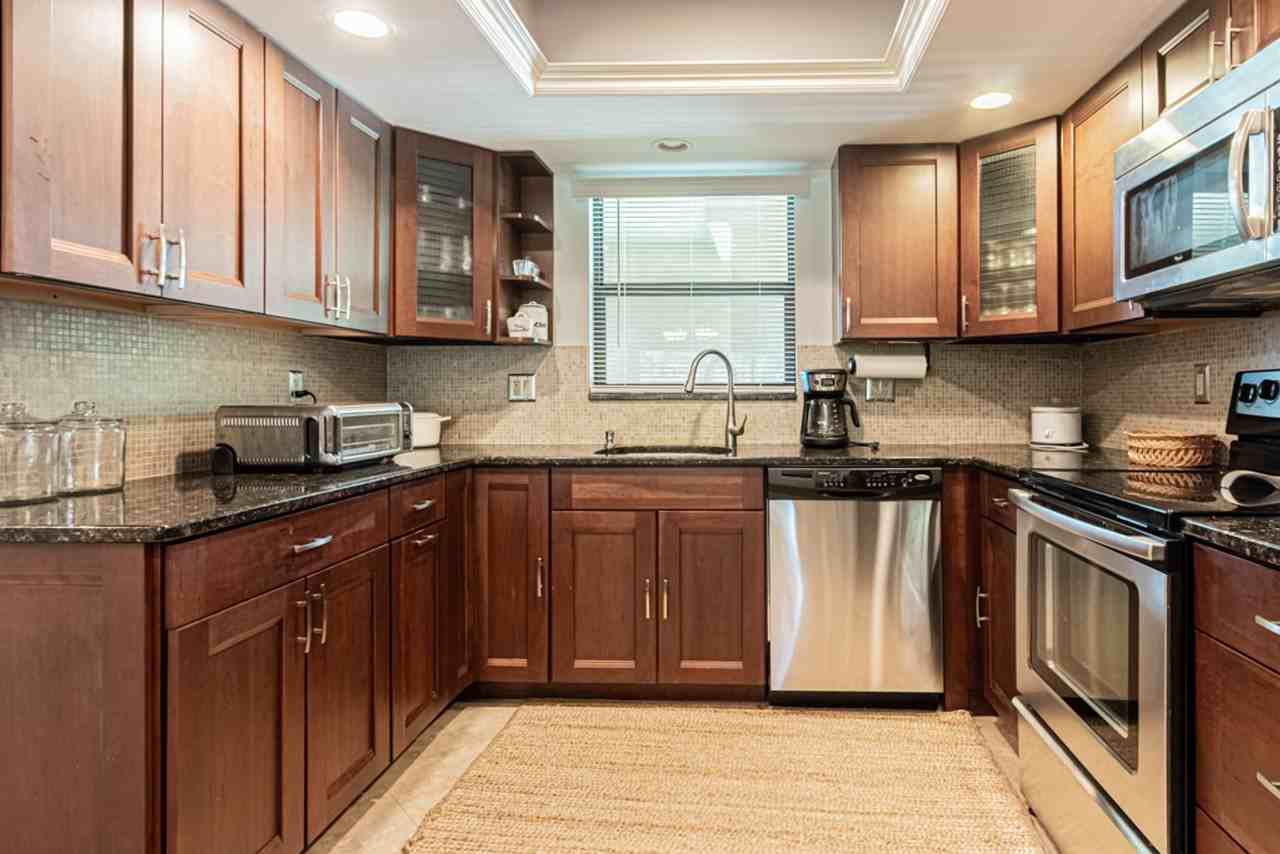 75 Saint Andrews Blvd - Photo 6 of 50