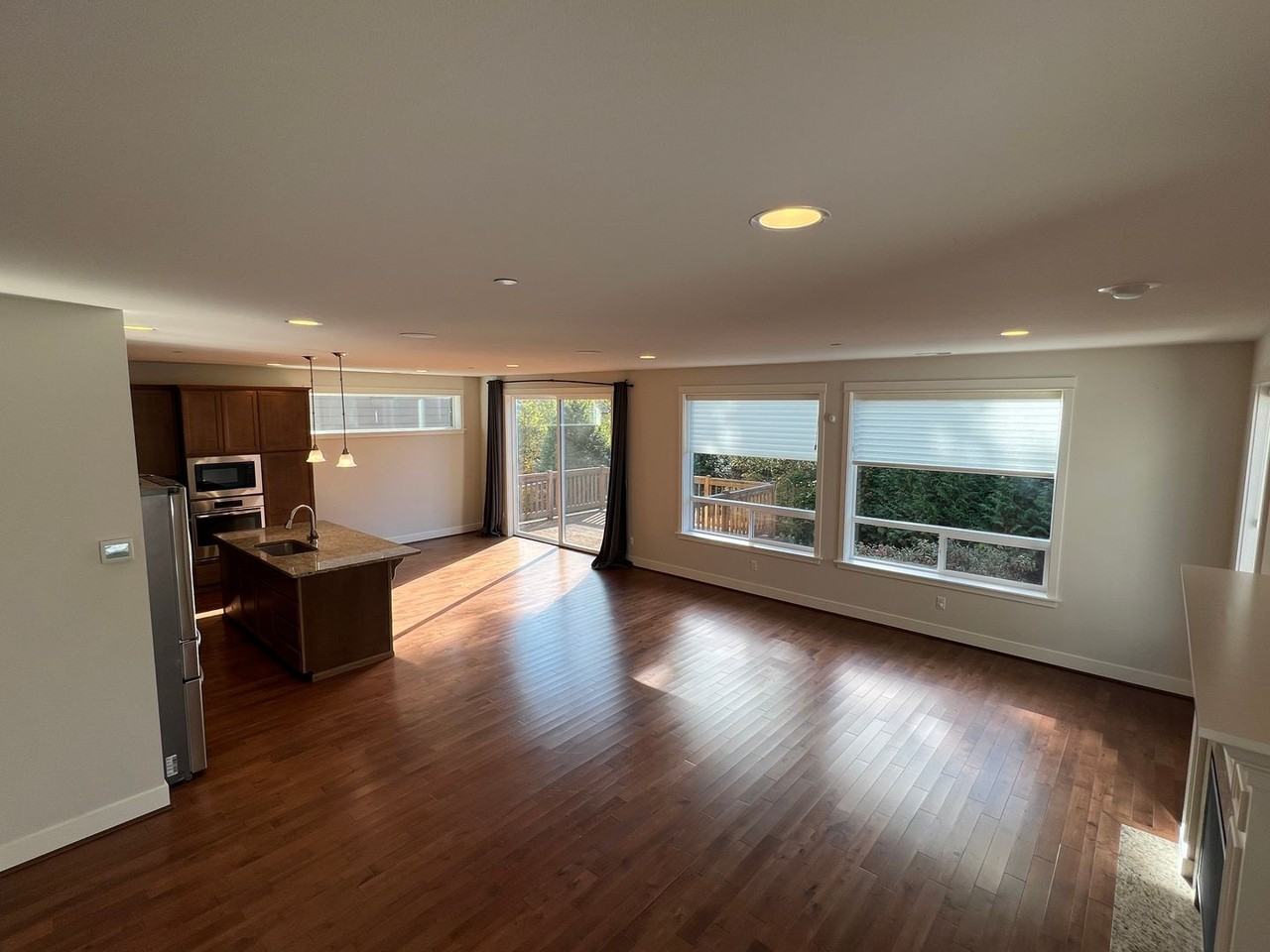 5406 165th Pl Sw - Photo 2 of 27