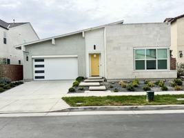 featured image of 2542 E Scarlett Ln