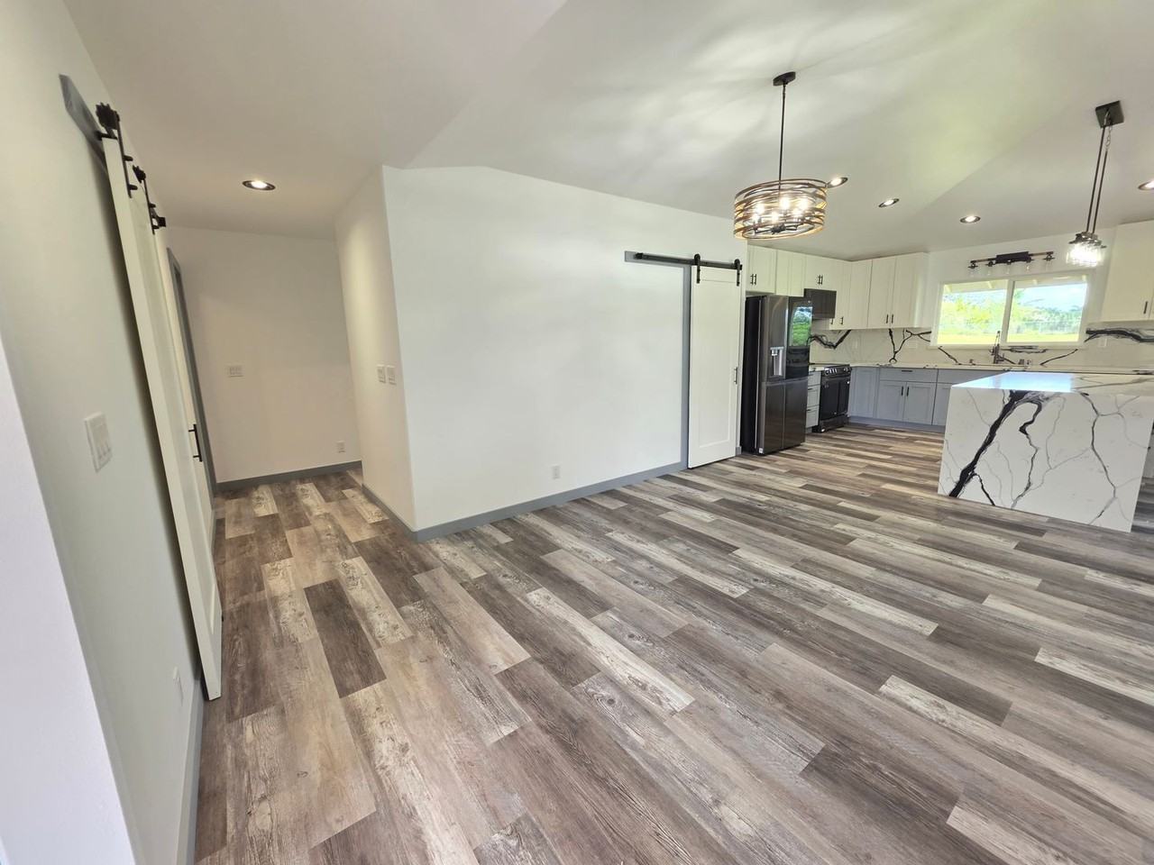 15-1505 14th Ave - Photo 4 of 25