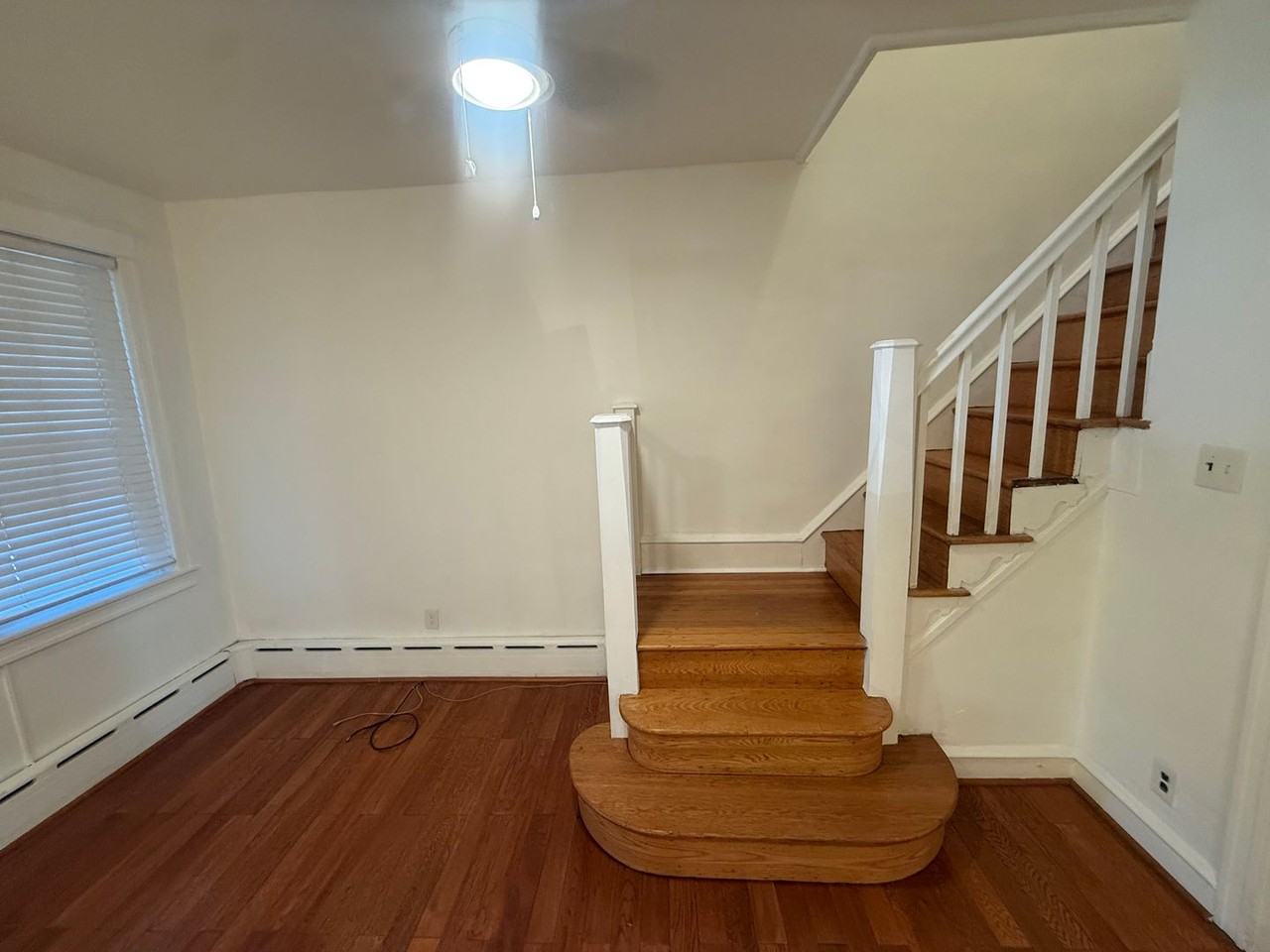 2342 S 24th St - Photo 5 of 23