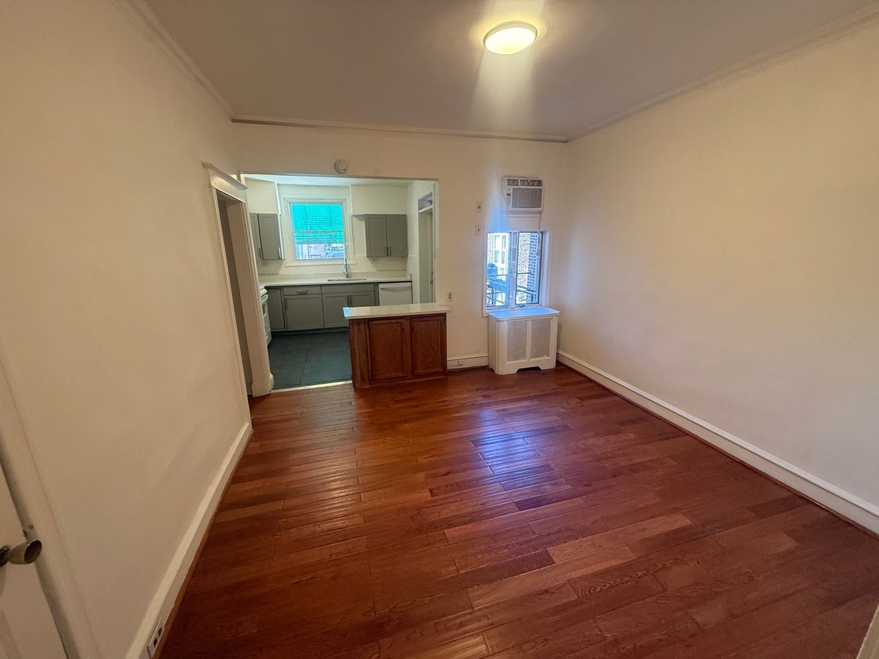 2342 S 24th St - Photo 7 of 23