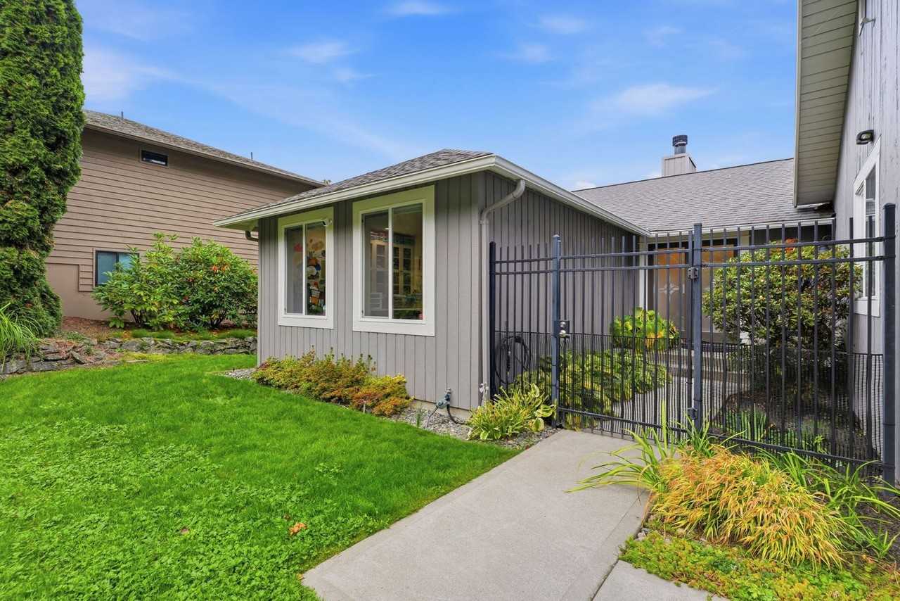 7918 Ray Nash Dr Nw - Photo 4 of 48