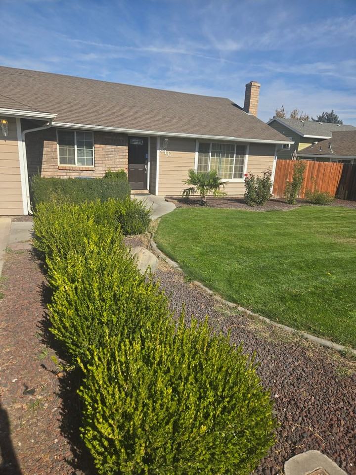 810 W Johns Ave - Photo 2 of 28