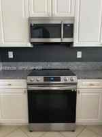 featured image of 2101 Sw 176th Ave #2101