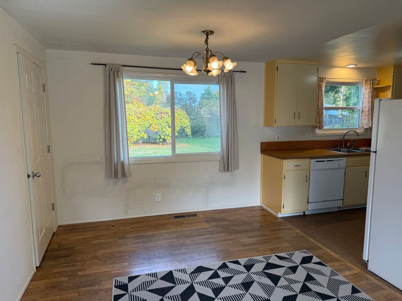 3135 W 14th Ave - Photo 6 of 40