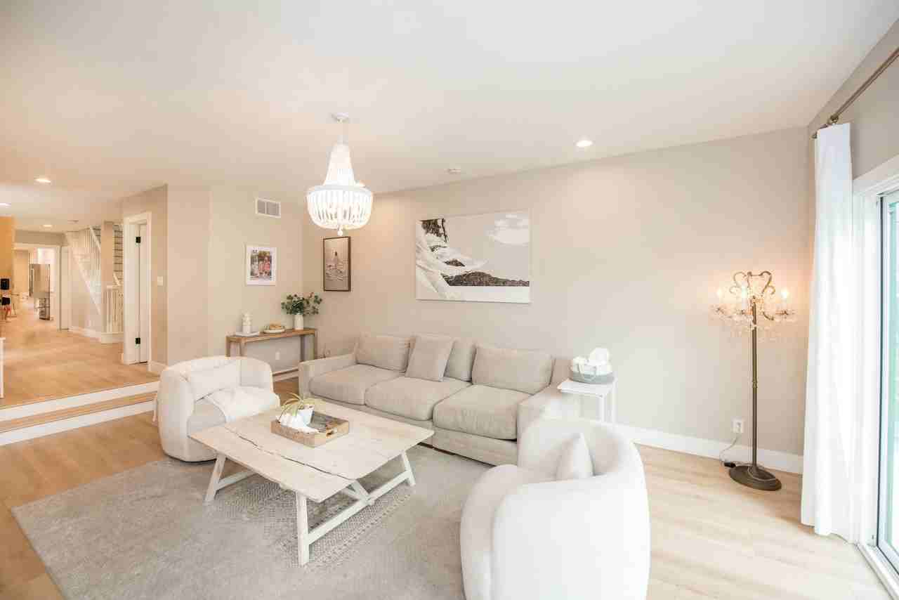 207 21st St - Photo 5 of 50