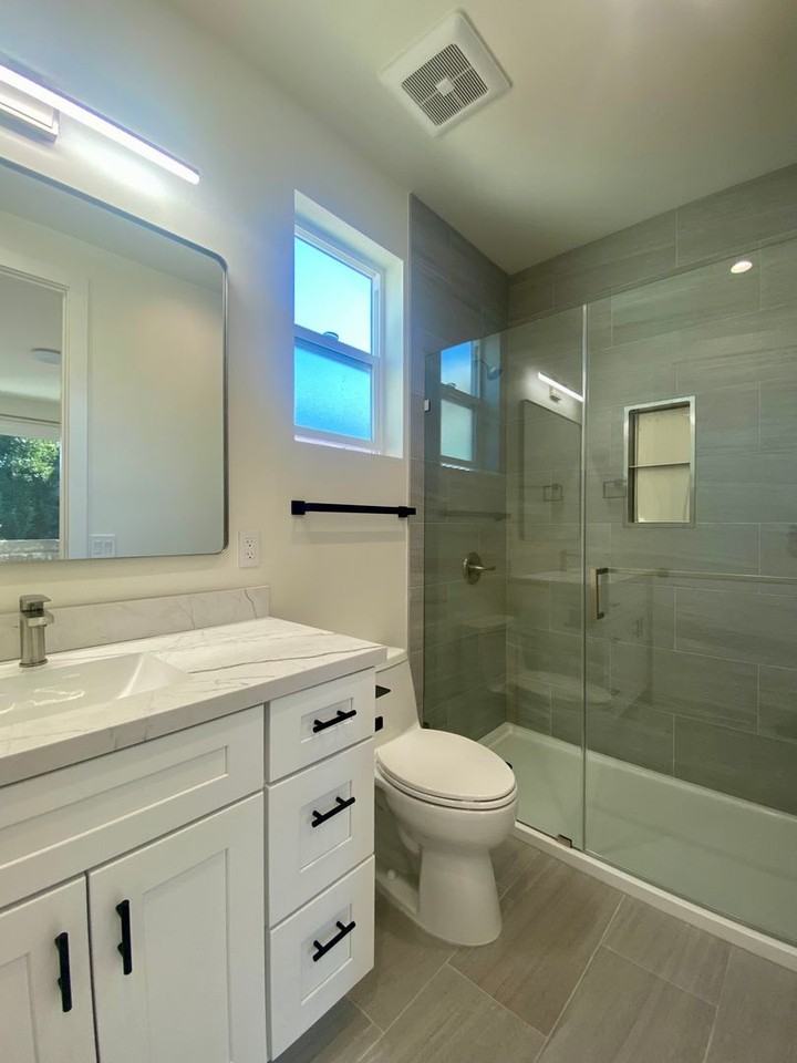 2656 Cabrillo Ave - Photo 6 of 8