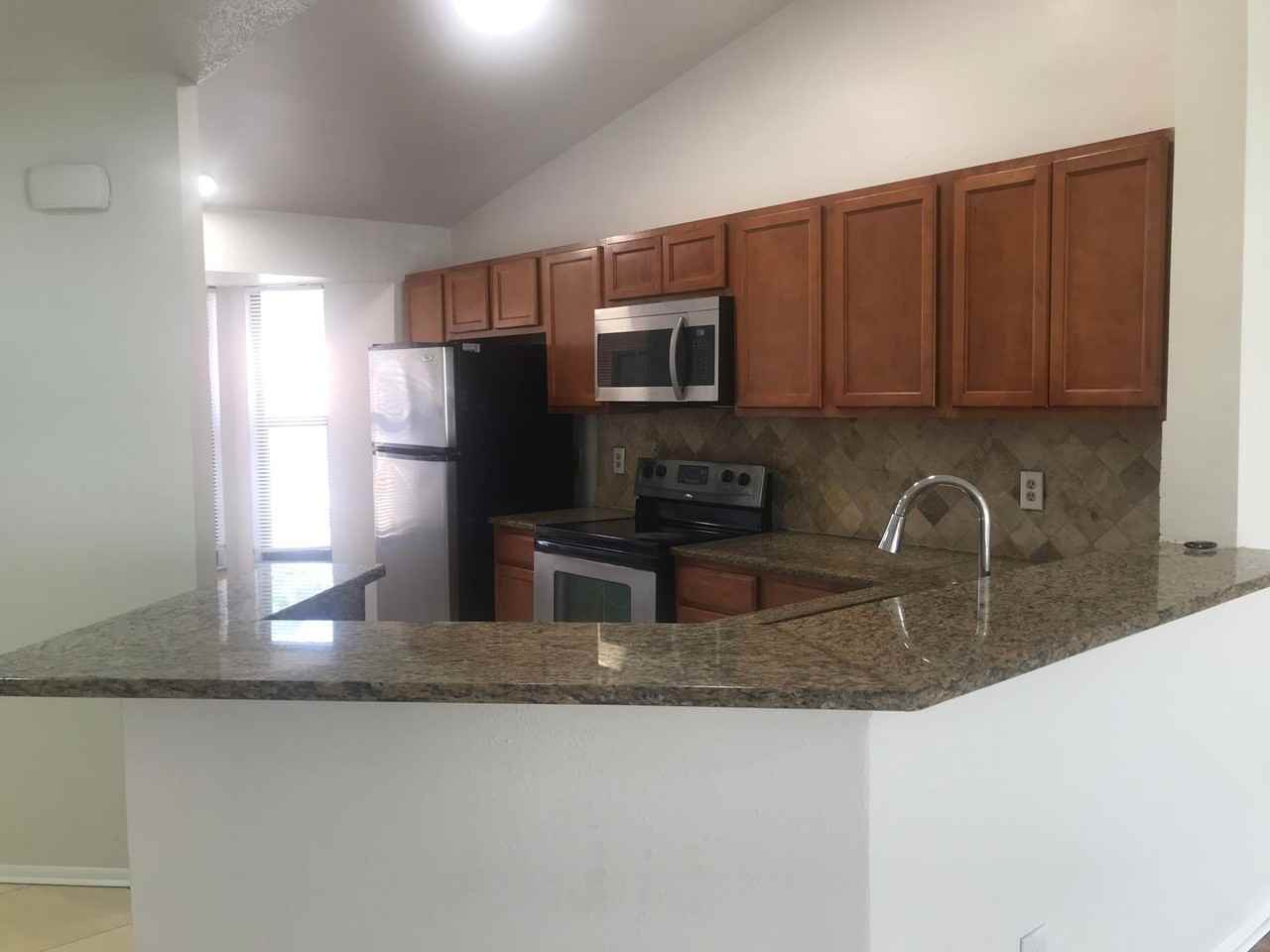 7524 Sugar Bend Dr - Photo 5 of 22