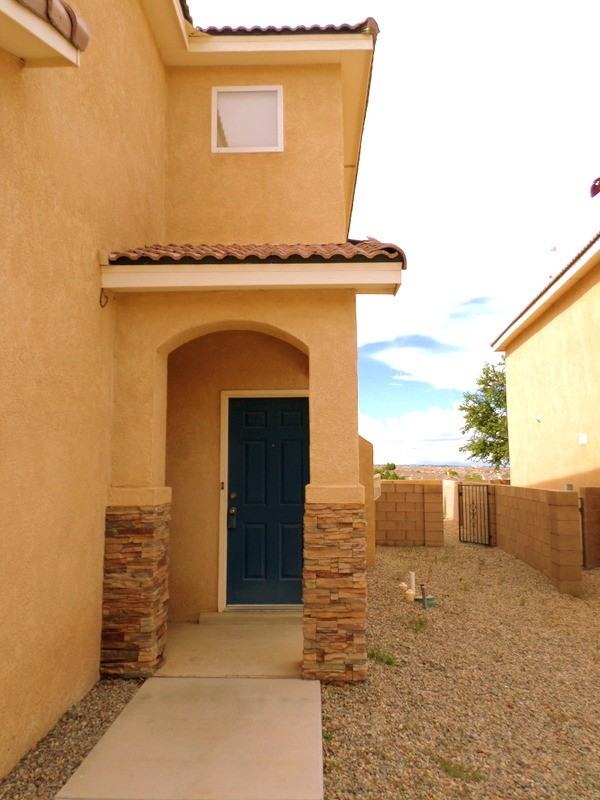 6307 Duero Pl Nw - Photo 2 of 21