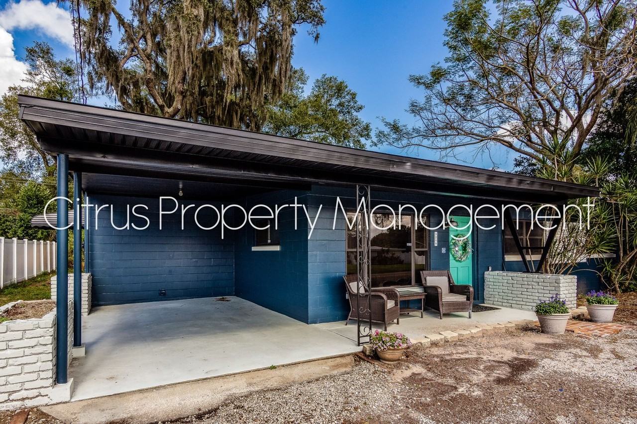 3219 E Jersey Ave - Photo 3 of 31