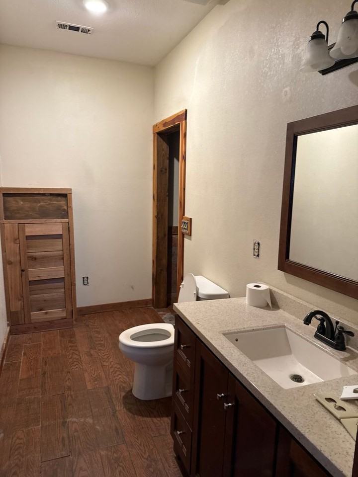 1012 East St - Photo 7 of 12