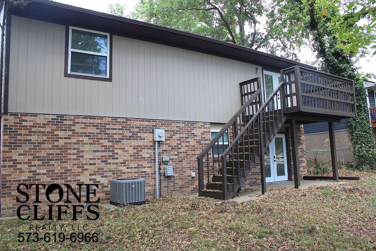 5021 Shady Ln - Photo 2 of 29
