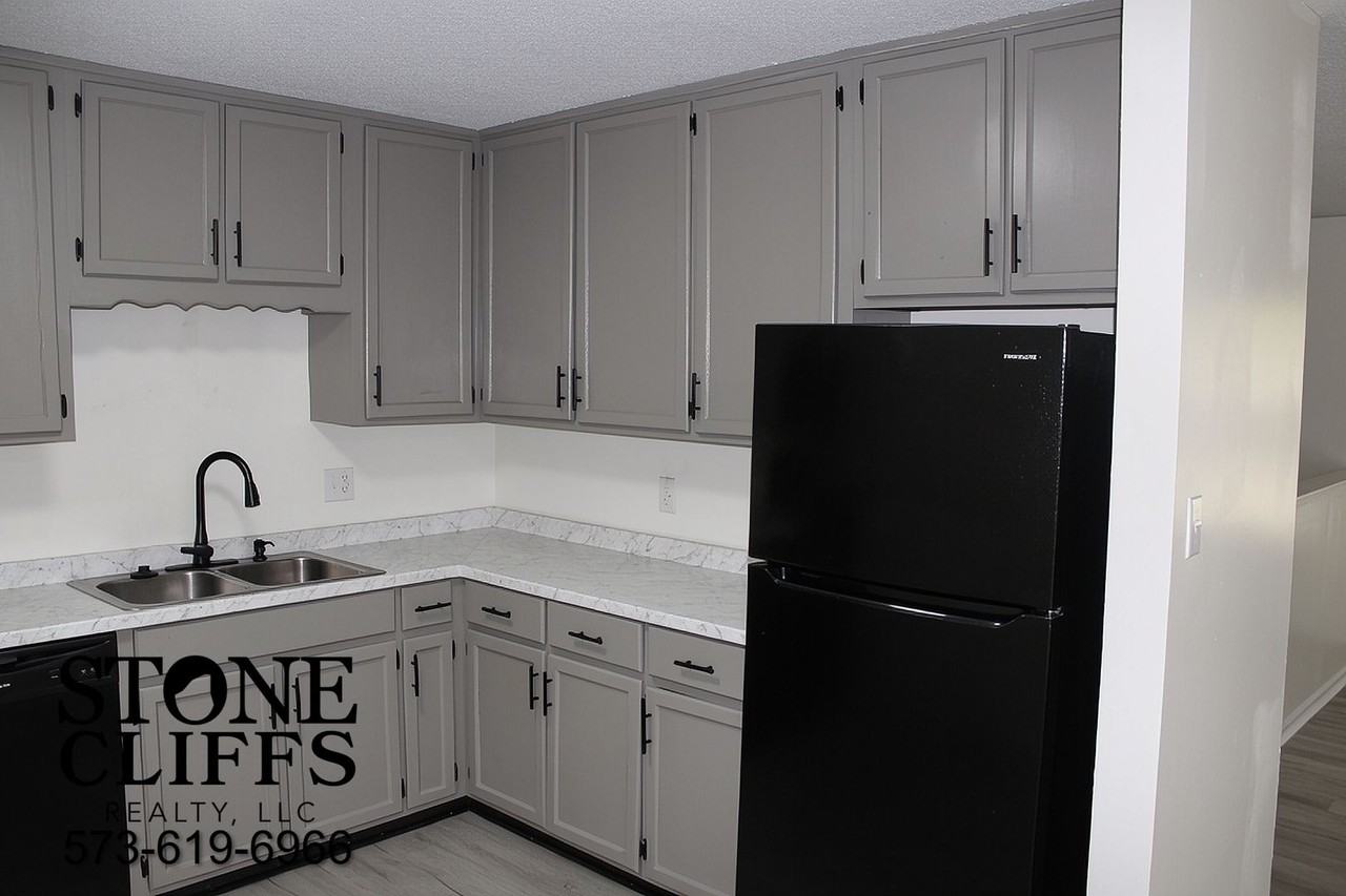 5021 Shady Ln - Photo 6 of 29