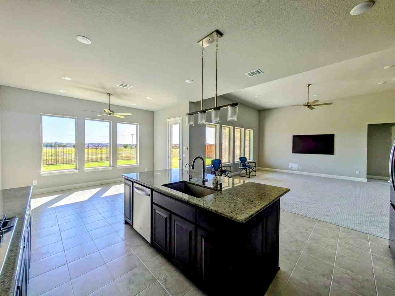 3010 Meadow Dell Dr - Photo 2 of 28