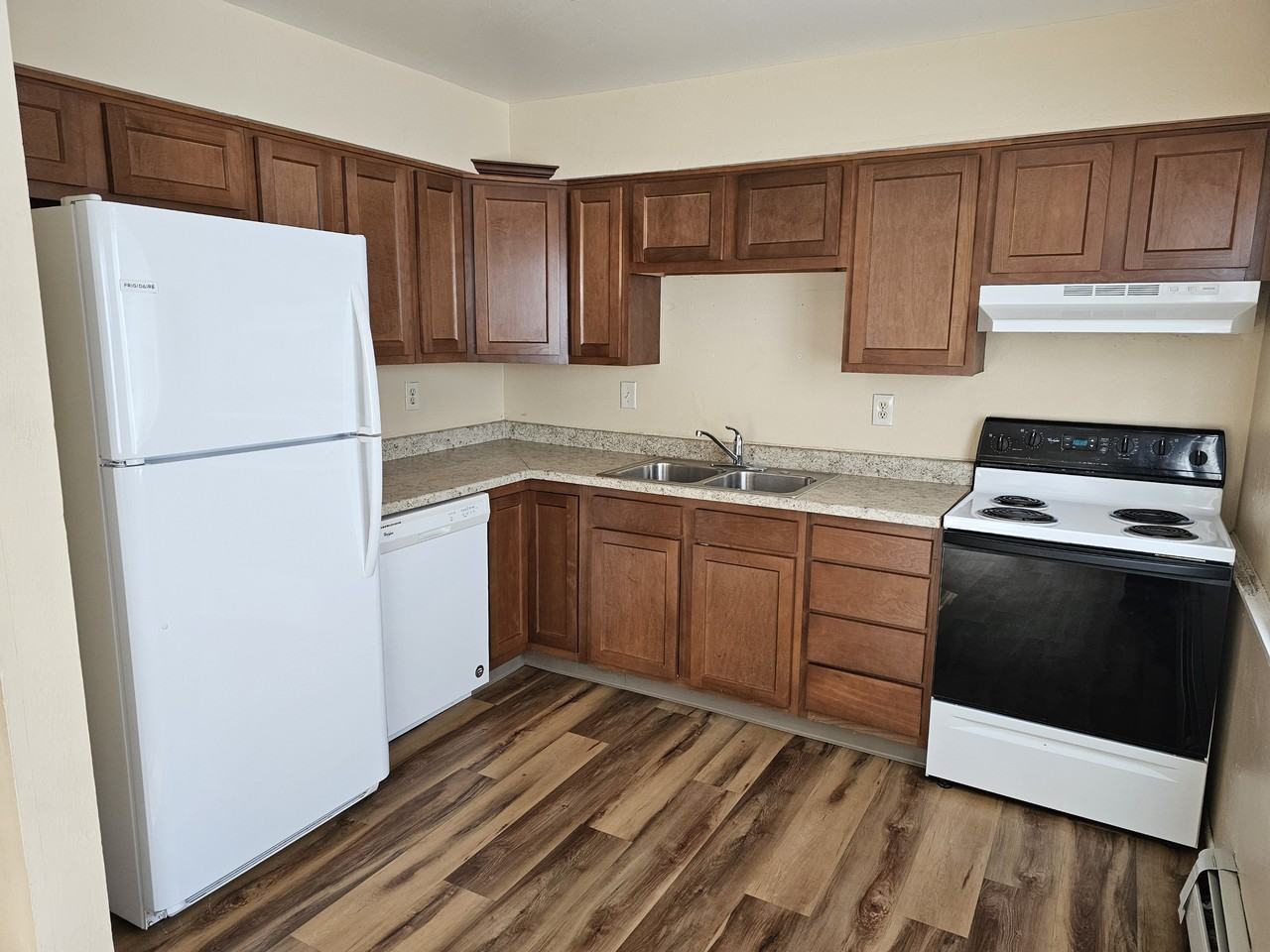 3965 Stonedike Dr #C - Photo 3 of 10