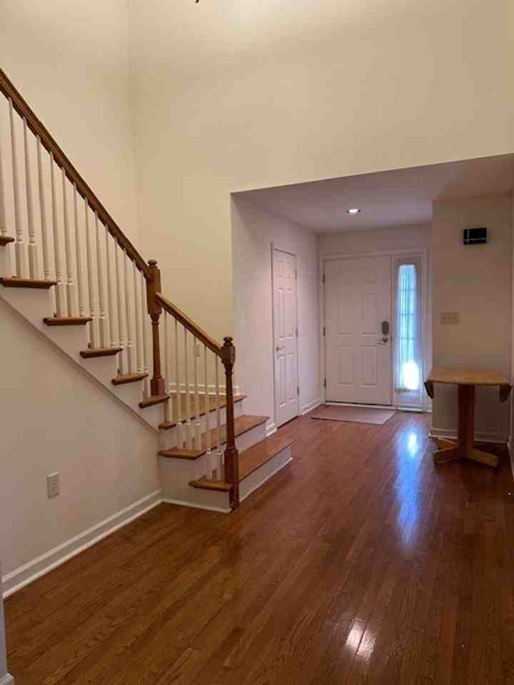 5315 Winthrop Ave - Photo 3 of 23