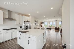 featured image of 1777 Riverbluff Ave