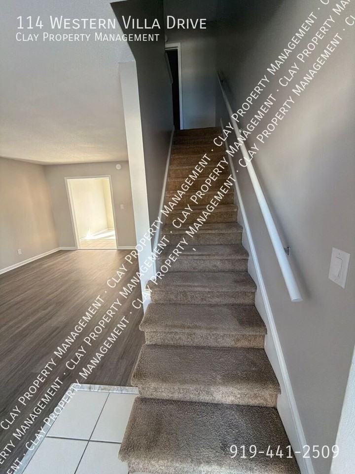 114 Western Villa Dr - Photo 6 of 33