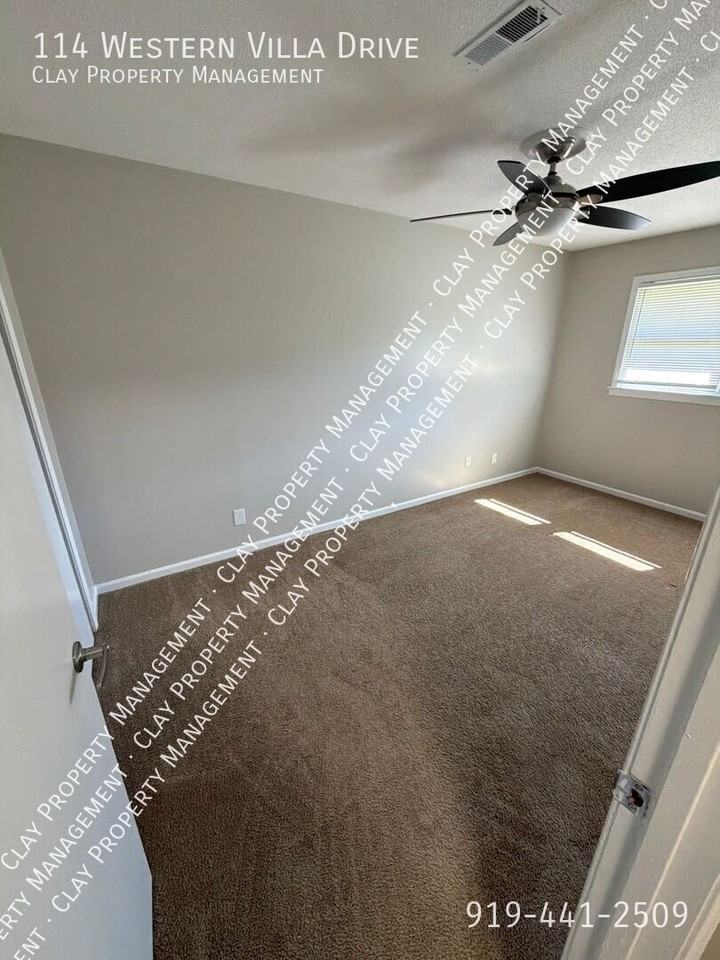 114 Western Villa Dr - Photo 7 of 33