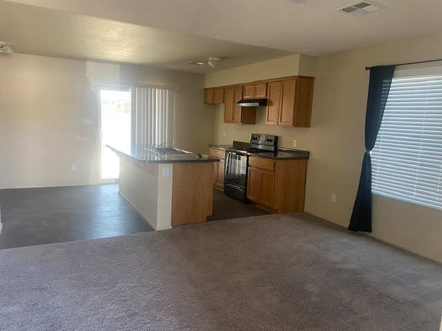 3653 S Hinckley Dr - Photo 3 of 9