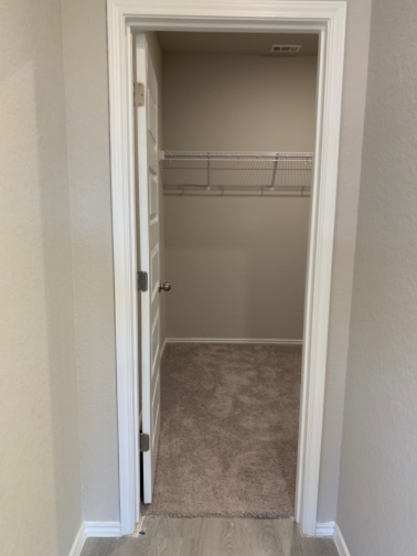 721 Peak Pl - Photo 4 of 24