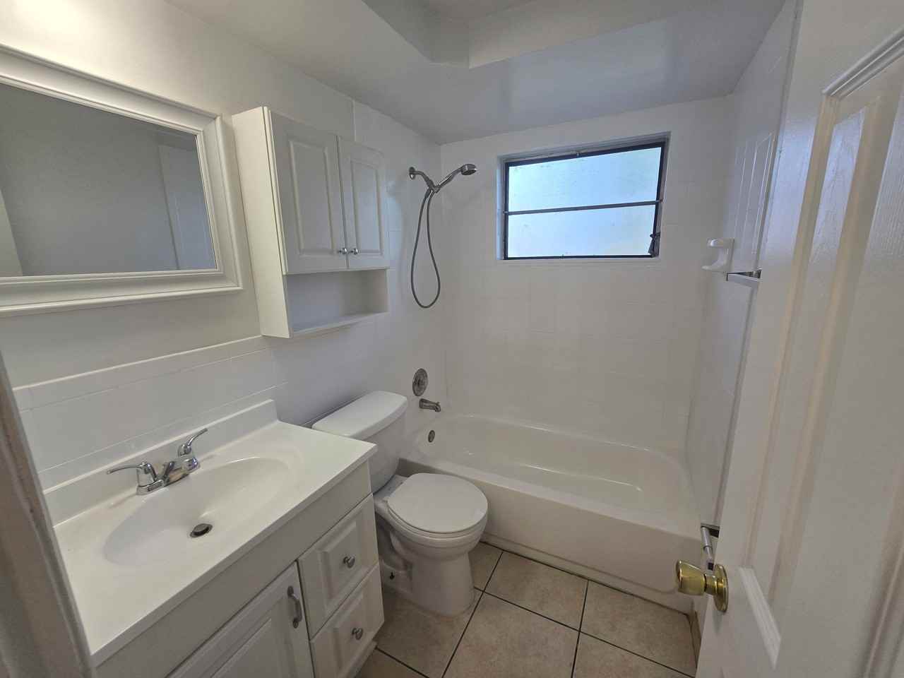 4307 Newgate Ave - Photo 7 of 20