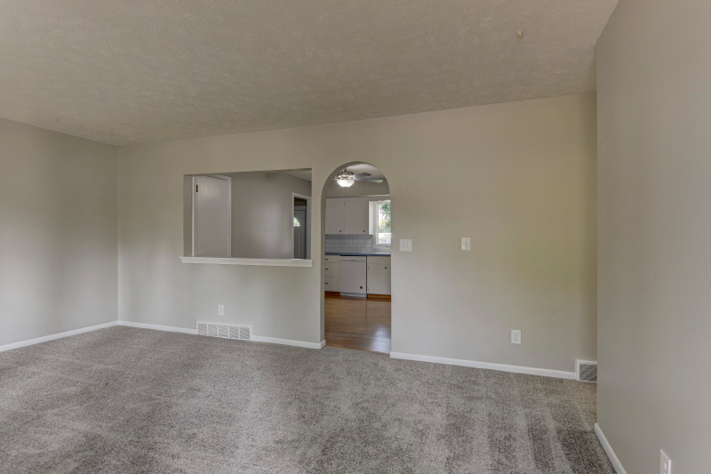 14524 L St - Photo 2 of 30