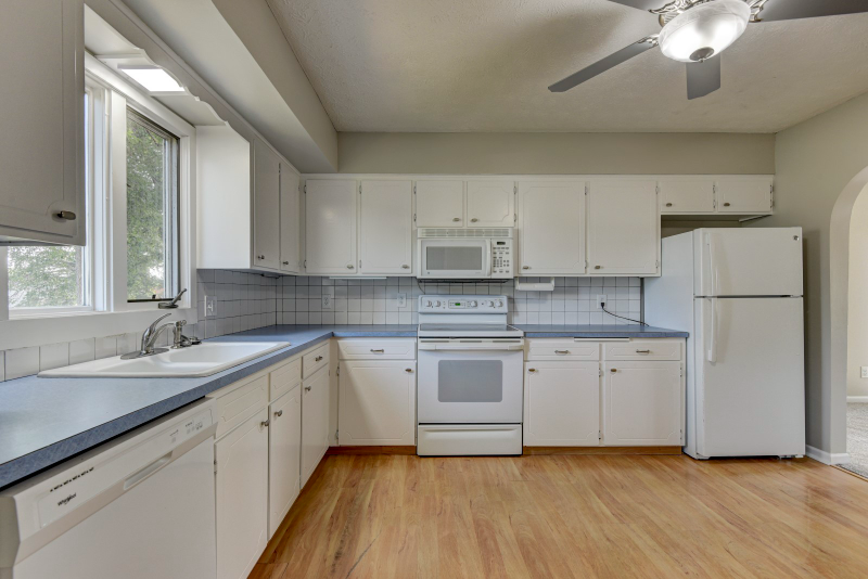 14524 L St - Photo 6 of 30