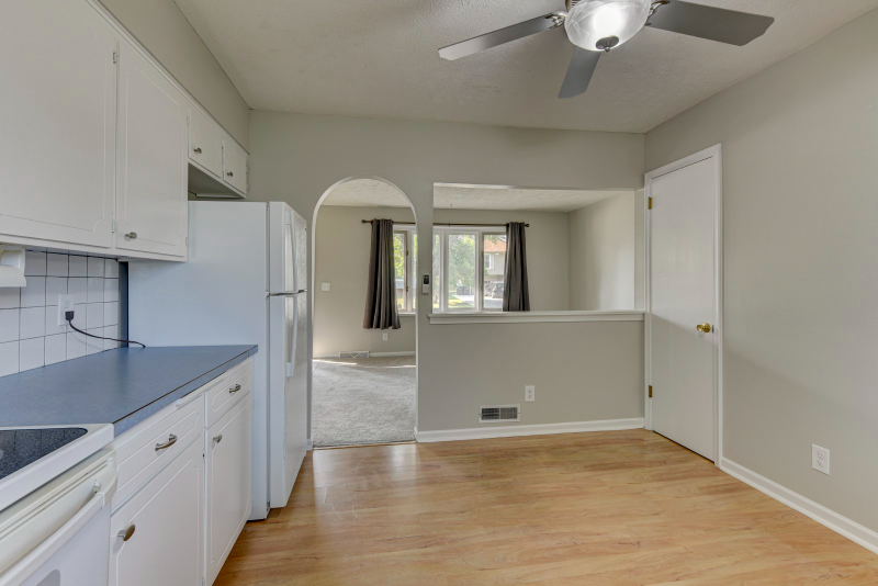 14524 L St - Photo 7 of 30