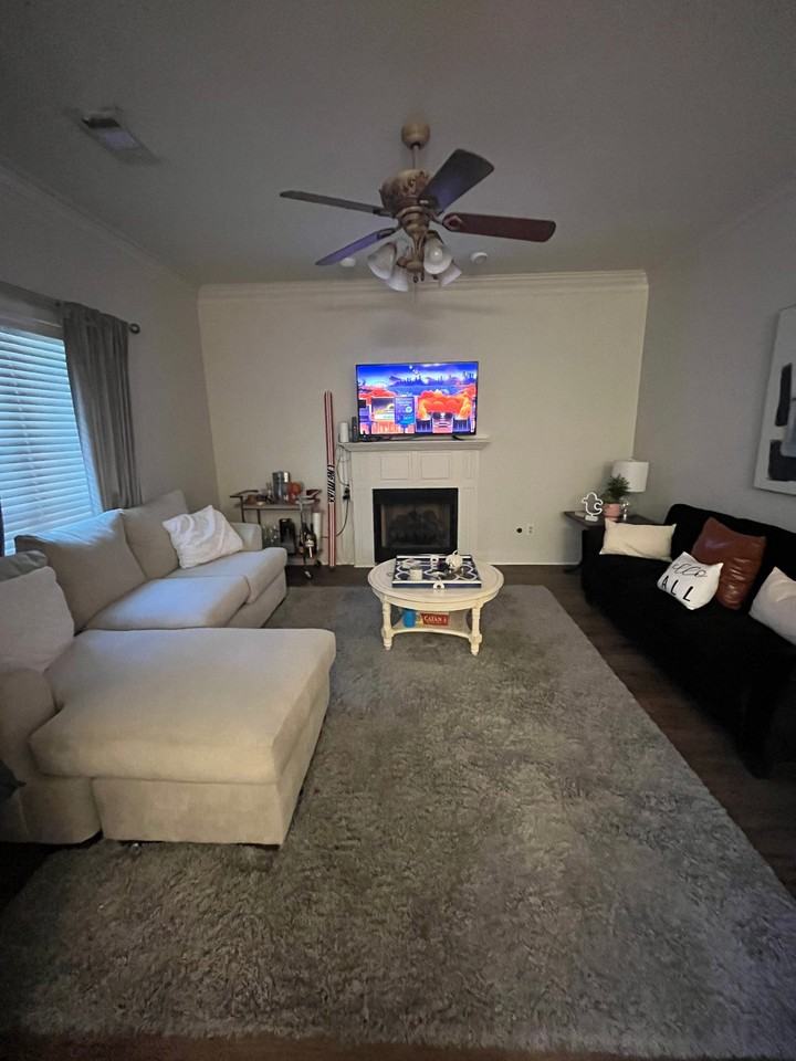 116 Windstone Dr - Photo 3 of 14