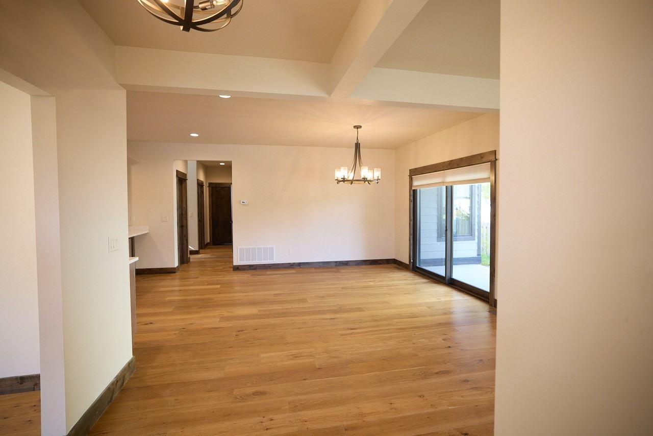 5052 Tumblehome Ave - Photo 2 of 16